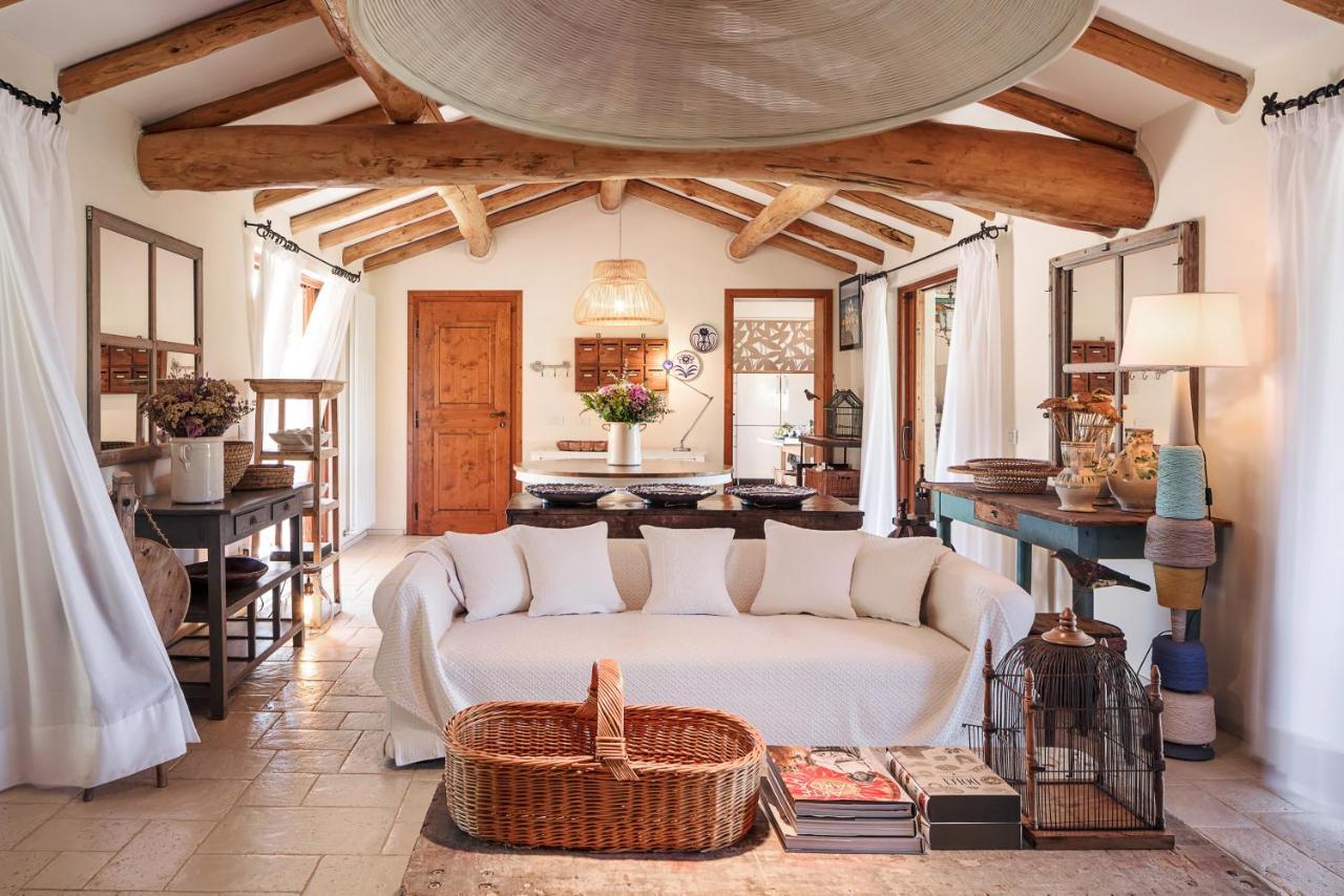 Albero Capovolto Bed & Breakfast Golfo Aranci Dış mekan fotoğraf