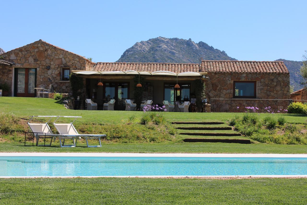 Albero Capovolto Bed & Breakfast Golfo Aranci Dış mekan fotoğraf